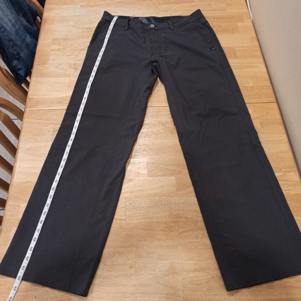 Lululemon atletica men's outdoor pants. Size 34 - Picture 6 of 8